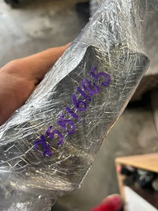 VW Polo 6R 09-17 Bisagras del Capó 6R0823302B 6R0823301B image 5