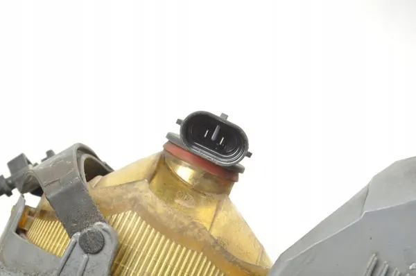 Farol de neblina direito Skoda Superb II 3T0941700A image 9