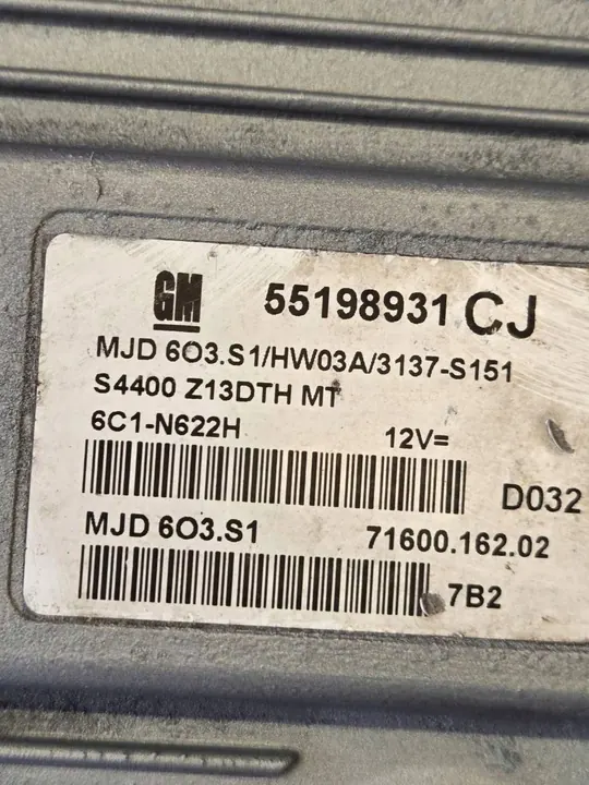 ECU moteur Opel Corsa D 55198931CJ RESET + PIN image 4