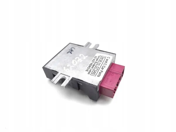 Fuel Pump Controller BMW F01 F10 F15 F16 F20 7411596 image 5