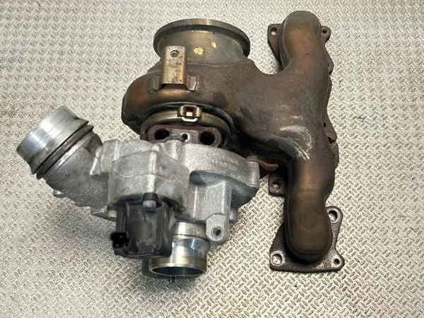 Käytetty turbo OEM 31459815 Volvo V90 II 2.0L:lle image 5