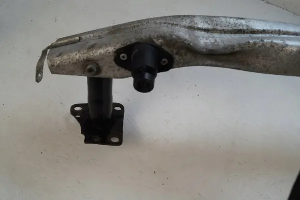 Viga para-choques dianteira OEM 712 CH4348 Audi A4 B7 image 4