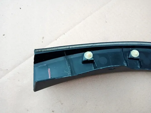 TOYOTA CHR C-HR Oikea Takalokasuoja 2016 image 8