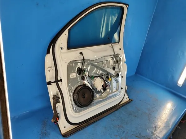 Höger framdörr VOLKSWAGEN TIGUAN 08-17 image 6