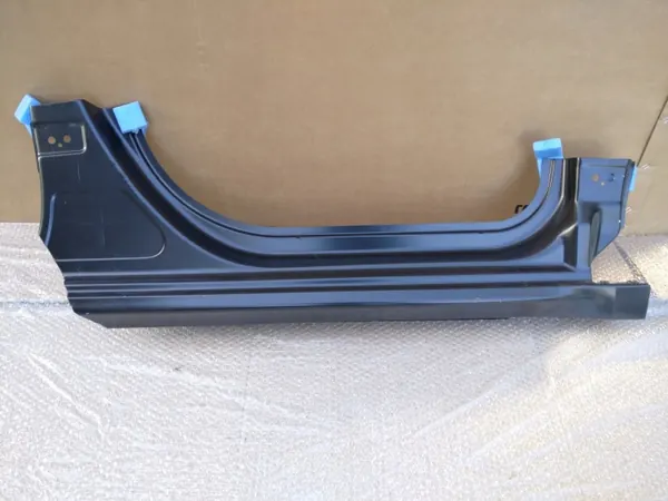 PEUGEOT 208 I Estribo Derecho OEM 160725378 image 4
