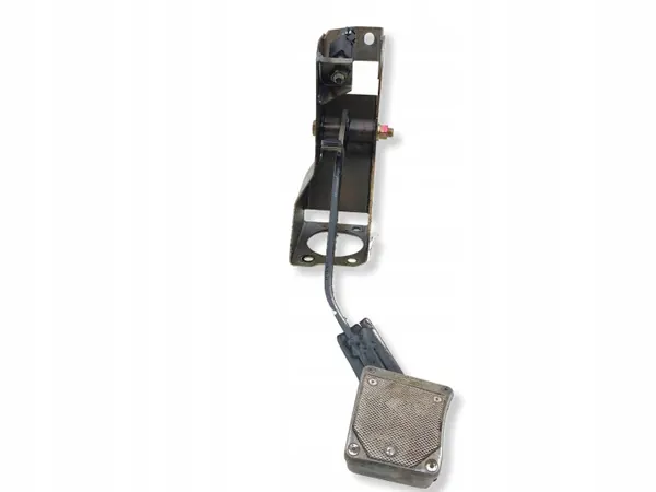 Mitsubishi 3000 GT Bromspedal OEM AMD235085 1994 image 4