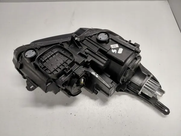 Opel Crossland Lift Vasemman LED-valo image 4