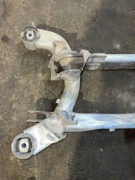 BMW Taka-Jouset OEM 1602887044 5-sarja E39 image 7