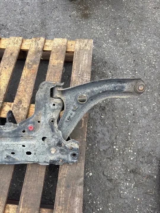 OEM 7110930 Balancín Suspensión Delantera Ford Fiesta MK7 image 5