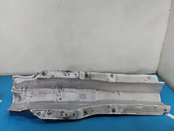 Skoda OEM avgasvärmesköld IMPRK1544770 image 2