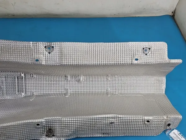 Skoda OEM avgasvärmesköld IMPRK1544770 image 3