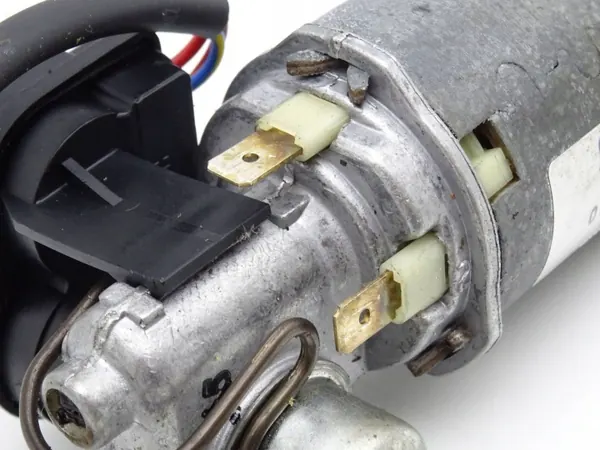 Istuinten säätömoottori OEM DRC91100 Land Rover image 7