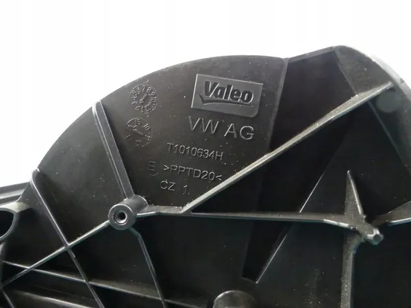 Lämmityslaite OEM 5Q1820002T VW Golf VII:lle - Käytetty image 5