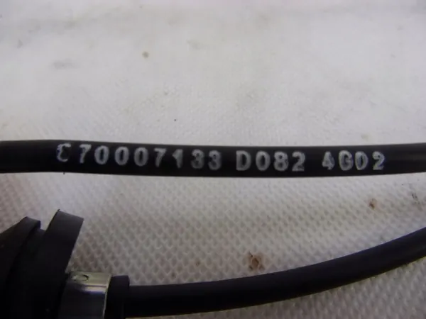 Maserati Ghibli 14- konnuslinkki OEM 1068592274 image 4