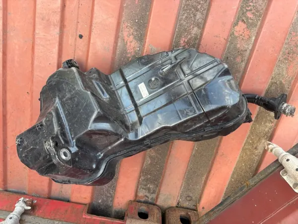 Audi AdBlue-tank OEM 4M0131878 voor Q7 II Q8 image 5
