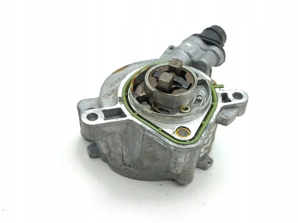 Imupumppu NISSAN QASHQAI II 1.3L A2820909800 image 2