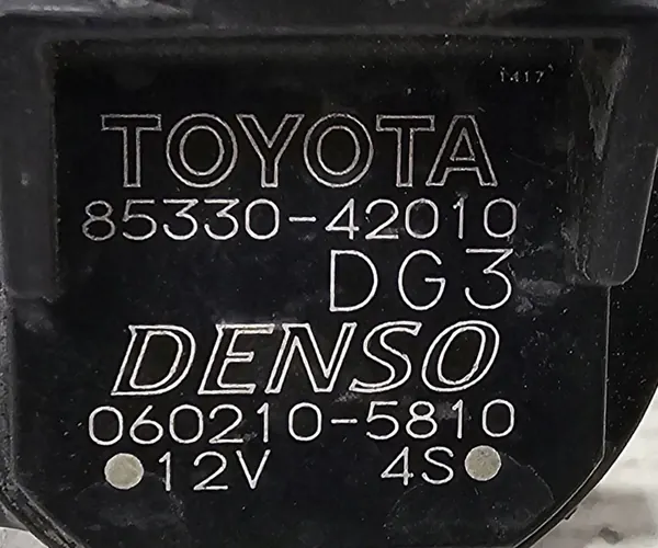 Washerpomp Motor Toyota Lexus 85330-42010 image 2