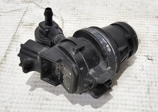 Washerpomp Motor Toyota Lexus 85330-42010 image 3