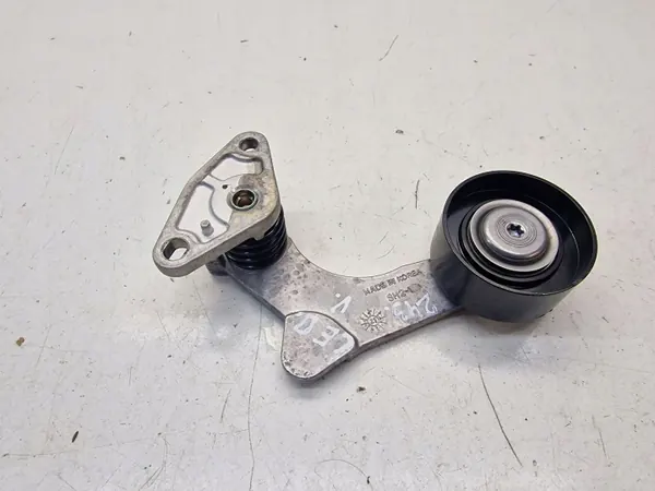 KIA Ceed 2022 Alternatorriemspanner OEM 2528103HAO image 2