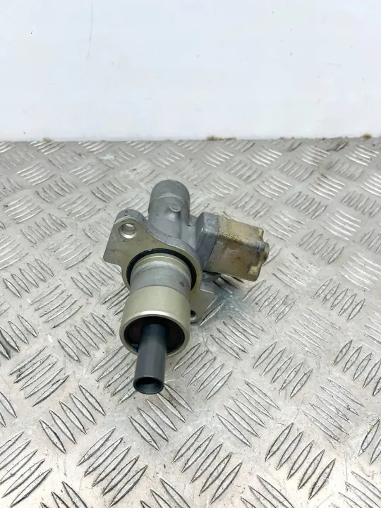 Begagnad bromscylinder OEM A0054307101 Mercedes image 7