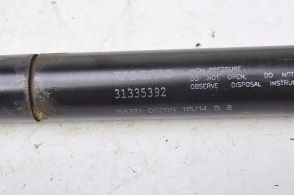 VOLVO XC60 I Bakluckgasdämpare 31335392 image 3