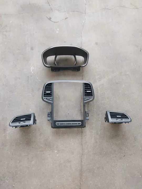 OEM RENAULT MEGANE IV 18R displayram galler image 2