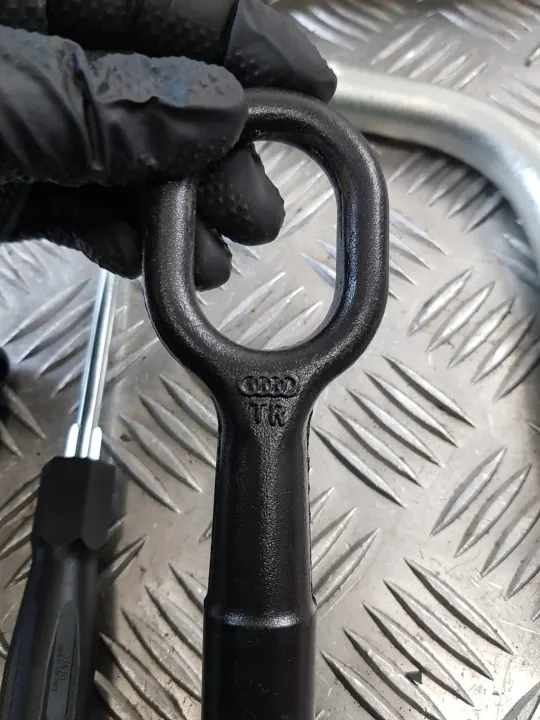 Audi OE Sleutelset OEM ZESTAW KLUCZY AUDI A4 B9 AVANT 16R- image 9