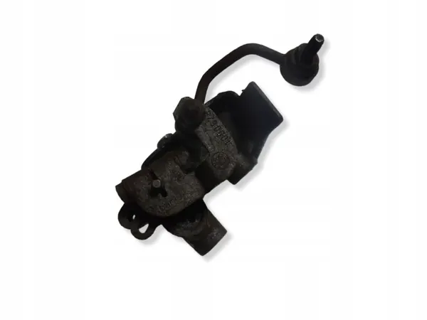 Válvula de suspensión neumática trasera OEM 8790601 BMW 7 E38 image 4