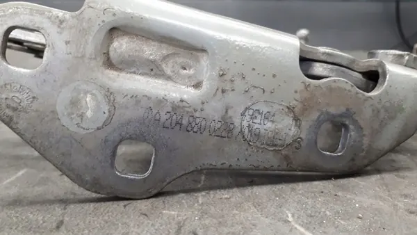 Charnière de Capot Droit Mercedes W204 image 5