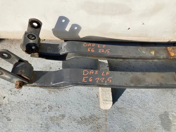 DAF LF Euro 6 etulehtijousi OEM 3534343435353353 image 3