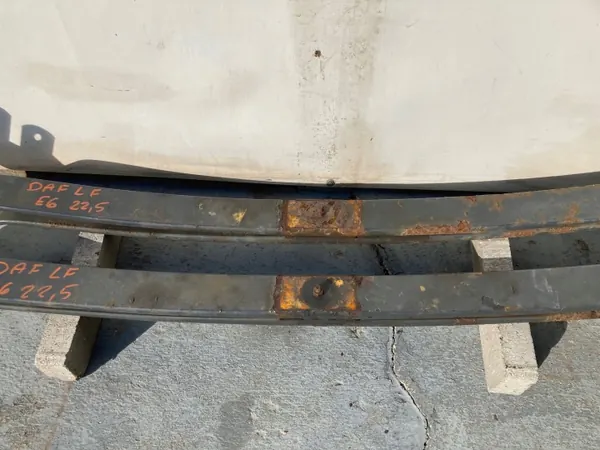 DAF LF Euro 6 etulehtijousi OEM 3534343435353353 image 4