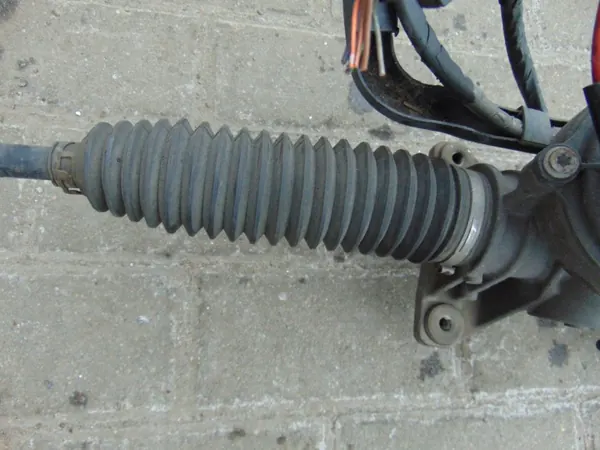 Sähköinen ohjauspumppu OEM 1K1423105C VW Golf 5 image 8