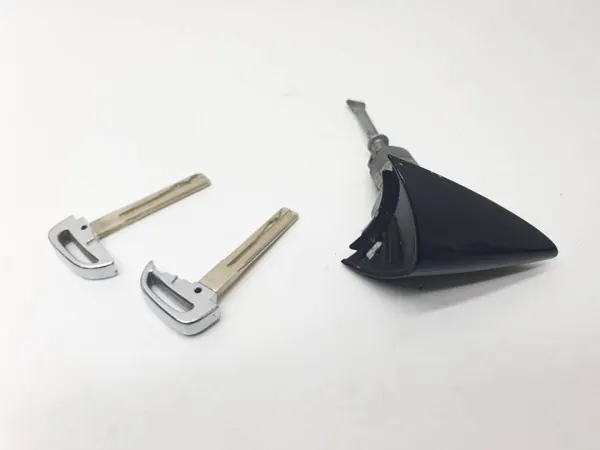 Insert de serrure OEM AUST130953 pour Hyundai i40 image 3