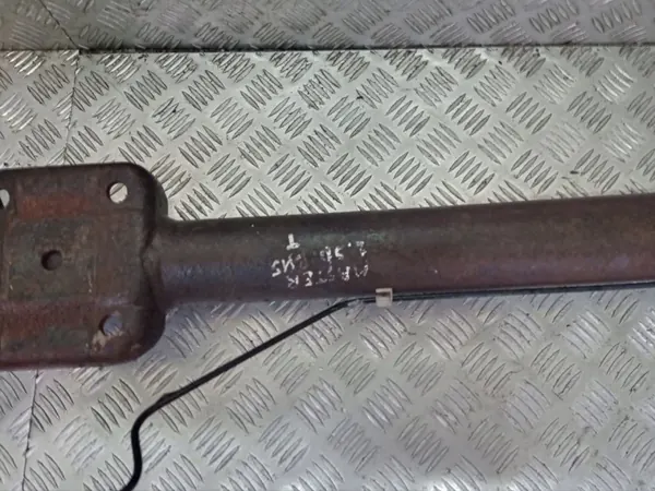 Poutre Suspension Arrière OEM RENAULT MASTER II image 5