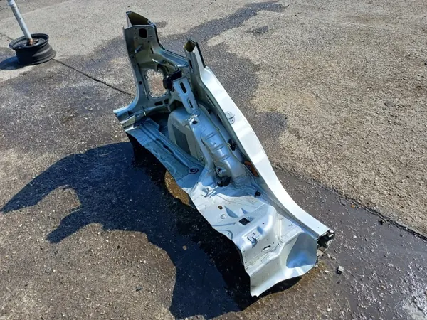 OEM LUK3425 Quart de garde-boue arrière gauche Skoda Fabia image 8