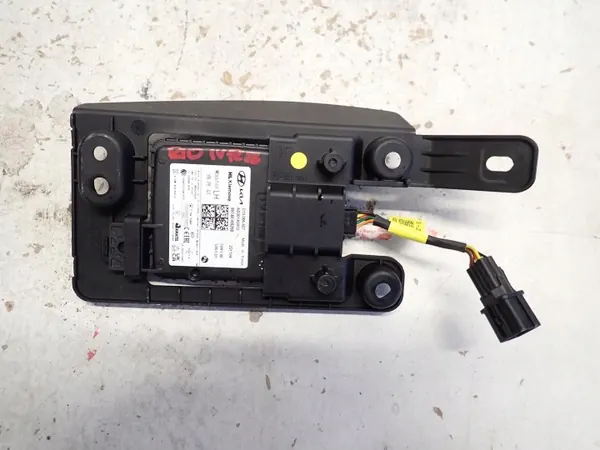 Linker dodehoeksensor OEM 99140-H8200 Kia Rio IV image 3