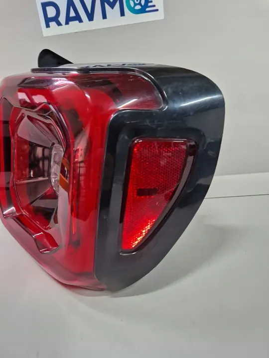 Lámpara trasera derecha Jeep Renegade Lift Europa 52087955 image 5