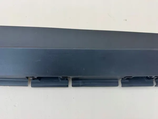 Toyota Land Cruiser 24R rechter dorpelstrip OEM image 6