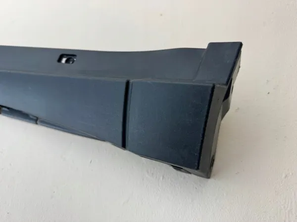 Toyota Land Cruiser 24R rechter dorpelstrip OEM image 9