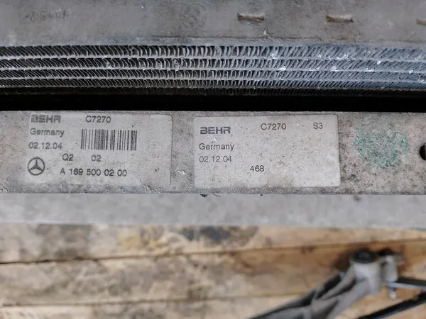 Cinghia anteriore, radiatori, ventilatore Mercedes Classe A W169 image 3