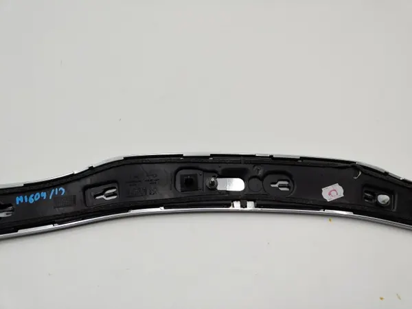 Peugeot 208 etutuuletinauha OEM 9673906677 image 8