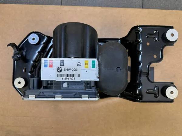 OEM 6896476 Luchtvering Compressor BMW X5 G05 image 2