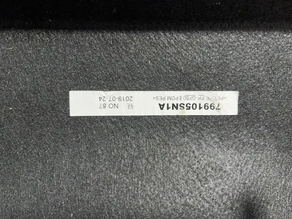Nissan Leaf II achterste kofferbakplank OEM 799105SN1A image 6