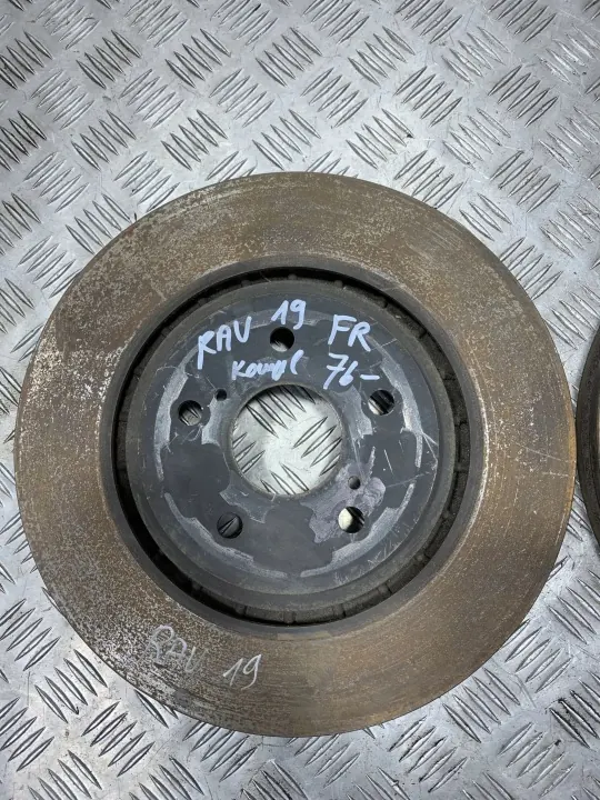 Toyota OEM FBZ28670 Frambromsskiva - Begagnad image 4