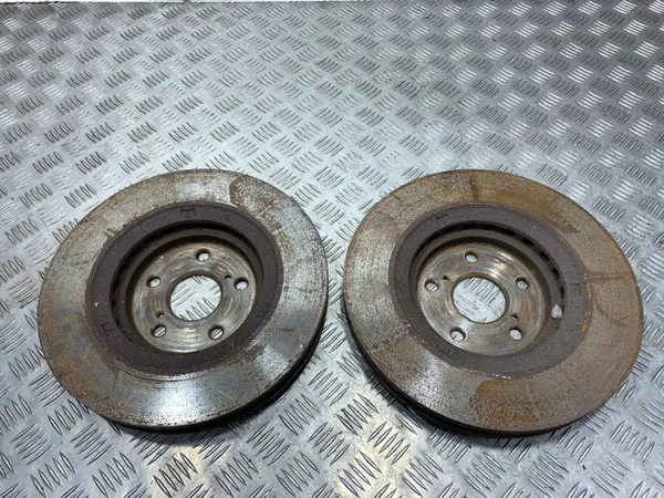 Toyota OEM FBZ28670 Frambromsskiva - Begagnad image 5