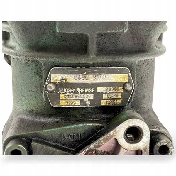 04909170 Compressor de ar Volvo - Usado image 5