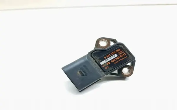 OEM 0261230209 Ilmaputki Audi A5 8T 8F 2010:lle image 3