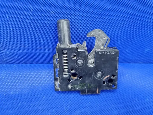 Huvlås AUDI Q7 Q8 4M0823509B image 2