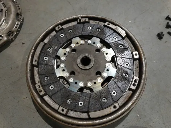 Embreagem completa Nissan Juke I F15 1.5 DCI OEM image 7