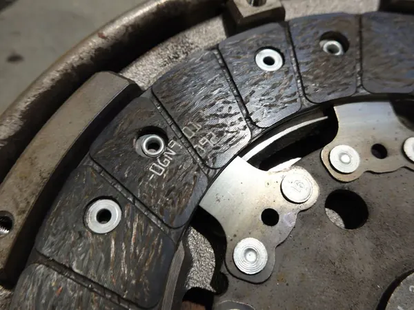 Embreagem completa Nissan Juke I F15 1.5 DCI OEM image 8